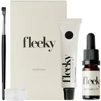 fleeky Augenbrauen-Farbe Tint Kit - Augenbrauen Haarfärbeset, Für bis zu 30 Anwendungen, Vegane, wischfeste Brauenfarbe – langanhaltend für alle Haartypen