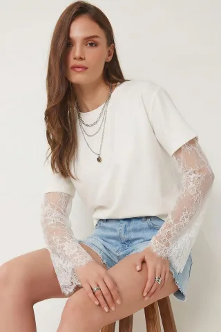 Übergroßes Rundhals-T-Shirt