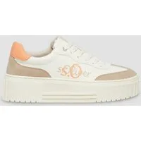 s.Oliver Sneakers Sneaker Sneaker mit Plateau-Sohle und Logo-Detail