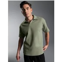 Trigema Poloshirt TRIGEMA Oversized Poloshirt ohne Knopfleiste in Waffeloptik (1-tlg)