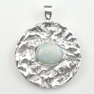 935 Silber Anhänger mit 1,03 ct. White Opal – Eleganter Designer-Anhänger mit White Opal aus Lightning Ridge