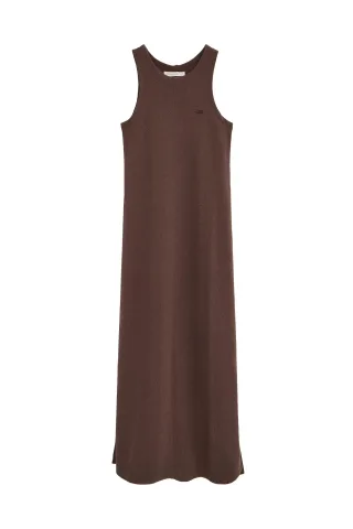 Kleid aus rustikalem Strickstoff schokobraun mit Polo Club Logo
