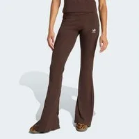 adidas Originals Leggings ESS FL LEGGINGS mit ausgestelltem Bein, in Ripp-Optik, eng anliegende Passform