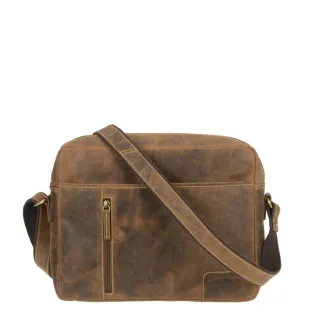 Umhängetasche im Format A4 aus Leder in antikbraun Schultertasche | Greenburry. Praktische Businesstasche mit geräumigem Hauptfach für den Alltag.