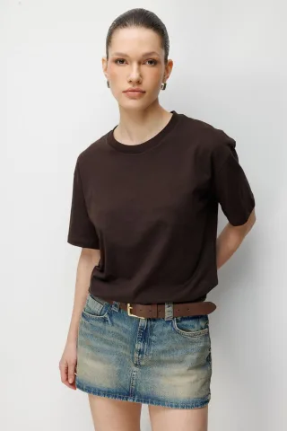 Übergroßes geripptes Rundhals-T-Shirt