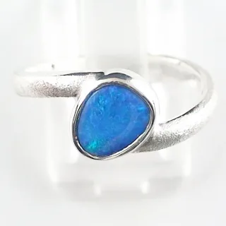 Opal Ring aus 935er Silber mit 0,69 ct. Black Crystal Opal