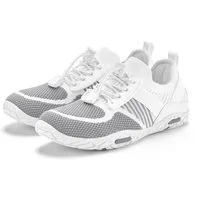 LASCANA Slip-On-Sneaker, Sommer Sneaker, Sneaker Freizeitschuh, Halbschuh superleicht, flache flexible Sohle VEGAN