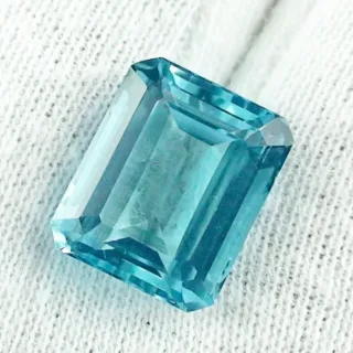 6,72 ct Blautopas London Blue Octagon Schliff Topas Edelstein