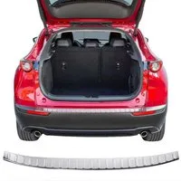 RECAMBO Ladekantenschutz für Mazda CX-30, Typ DM, BJ ab 2019> Stoßstangenschutz, V2A rostfrei, Exklusive Optik, praktischer Schutz & perfekte Passform
