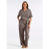 Sheego Jumpsuit Jumpsuit Kurzarm Innenbeinlänge ca. 70 cm