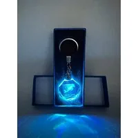 Stelby Schlüsselanhänger mit Gravur Schlüsselanhänger LED Sternzeichen aus Glas mit Farbwechsel (inkl. Geschenkbox), Farbwechsel, transparent, modernes Design