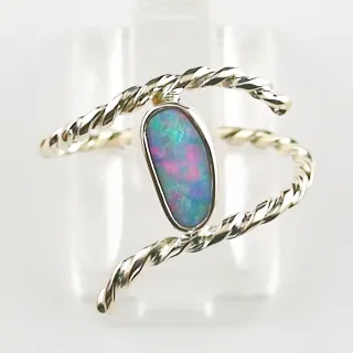 Kordelring aus 14k Gelbgold mit 0,25 ct. Black Crystal Opal überwältigendes Multicolor