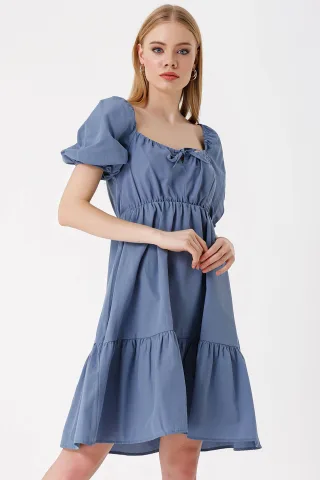 Mini Kleid in A-Linie mit quadratischem Ausschnitt und Schleife