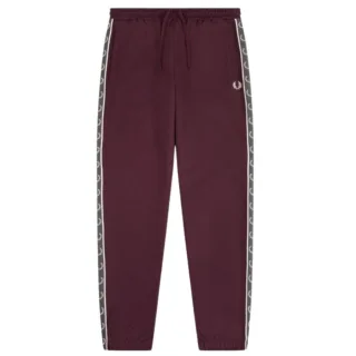 Fred Perry – Saisonale, oxbloodrote Jogginghose mit versiegeltem Saum