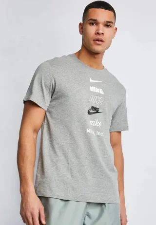 Nike Stack Logo Herren-T-Shirt in Grau