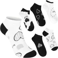 BRUBAKER Socken Lustige Damensocken - Lucky Love (Knöchelsocken mit Herzen, 5-Paar, Kuschelsocken Geschenk Set für Frauen mit Herzmotiven) Kurze Sneakersocken mit Baumwolle - Weich und Kuschelig