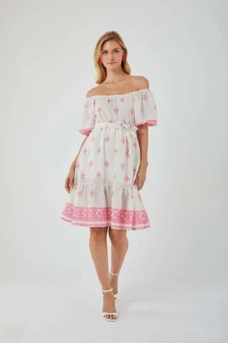 Blumiges Off-Shoulder-Midikleid