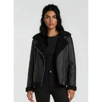 trueprodigy Lederjacke Alma Asymmetrischer Reißverschluss mit diversen Teddy-Besatz