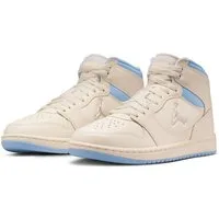 Jordan WMNS JORDAN COURT CONNECT MID Sneaker inspiriert vom Look des Air Jordan 1