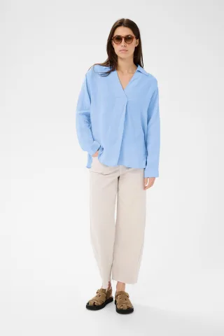 Blau