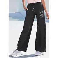Bench. Loungewear Jogginghose extra weit, innen leicht angeraut, Loungewear