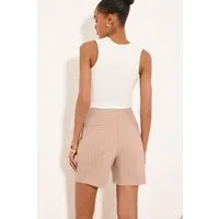 LIPSY Shorts Lipsy Shorts mit figurbetonter Passform (1-tlg)