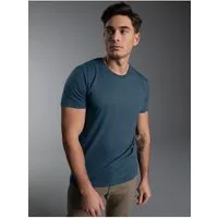 Trigema T-Shirt TRIGEMA Slim Fit T-Shirt aus DELUXE Baumwolle (1-tlg)