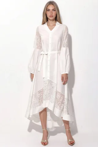 Besticktes Midi-Wickelkleid