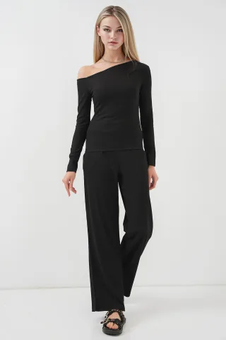 Schwarz