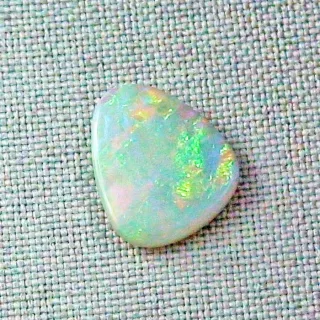 5,11 ct White Opal Multicolor Edelstein Vollopal 17,02 x 13,79 x 3,13 mm