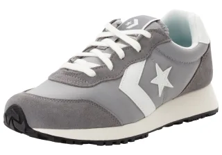 Converse Sneaker "OMEGA TRAINER"