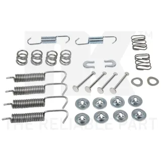NK Zubeh?rsatz f?r Bremsbel?ge Mitsubishi Pajero 2 Sport 1