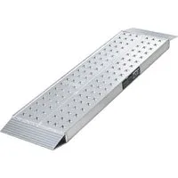 TRUTZHOLM Auffahrrampe Aluminium Länge 150 cm Traglast 270 kg Verladerampe gelocht (Produkt, 1-St), gelocht