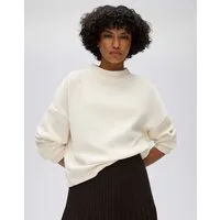 OPUS Sweatshirt Gemse aus weicher Sweatware Weite Silhouette mit schmal zulaufendem Schnitt