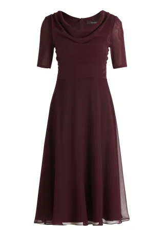 Vera Mont - Cocktailkleid Strong Aubergine - Gr. - 40