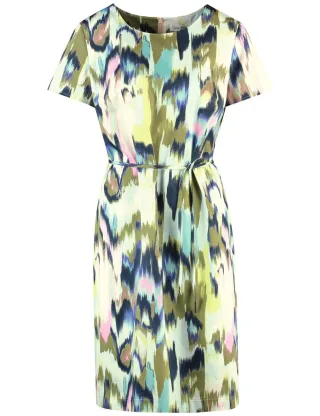 GERRY WEBER Collection - Leicht tailliertes Kleid mit Allover-Dessin beige/weiß - Gr. - 42