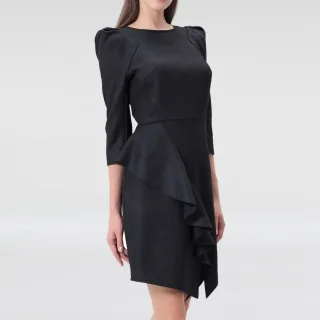 Kleid aus Stretch-Wildleder mit Rüsche am Rock