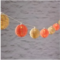 Lights4fun LED-Lichterkette 10er LED Solar Lichterkette Rattan Kugeln bunt