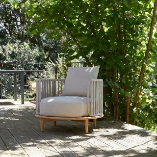 Outdoor-Sessel Ezra aus massivem Teakholz, 1-Sitzer