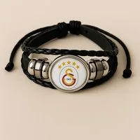 Stelby Armband mit Gravur Galatasaray Armband 5 Sterne 3D Gravur im Glas, Fanartikel Geschenk (Weihnachtsgeschenk, Geburtstagsgeschenk, Valentinstaggeschenk), Hochwertiges Lederarmband für Galatasaray Fans – edel & robust