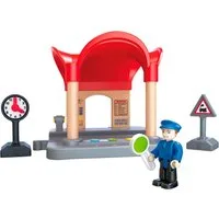 Hape Spielzeugeisenbahn-Gebäude Bahnhof mit Durchsagefunktion, mit Soundeffekt