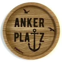 holzpost GmbH Getränkeuntersetzer Holz-Untersetzer Eiche mit Gravur – Rustikaler Glasuntersetzer Ø11,2cm, Zubehör für Gläser, Tassen, Becher, Flaschen, Kerzen, Tischdekoration im Landhaus-, Boho- oder modernen Stil, Echtholz - Gefertigt in Deutschlan