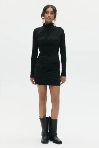 BENU Schwarzes Rollkragenkleid