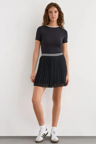 Basic Jersey Tee mit offenem Rücken