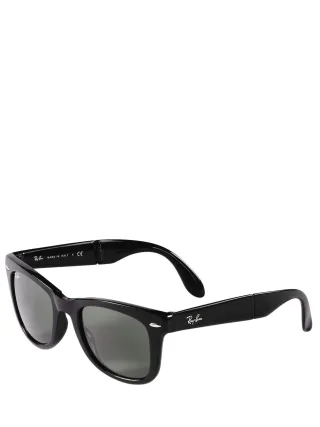 Ray-Ban Herren Sonnenbrille Wayfarer Schwarz Charakteristischer Kunststoffrahmen, grün getönte Gläser (Durchmesser: ca