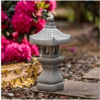 gartendekoparadies.de Gartenfigur Tachi-Gata-Steinlampe japanische Steinlaterne, H. 42 cm, 7 kg, Frostsicher