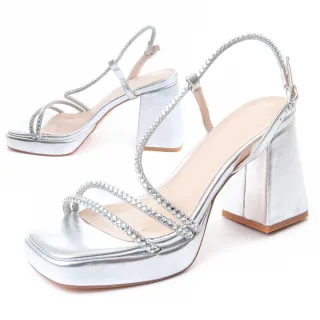 Montevita Fessel-Sandale Festsand5 in Silber