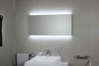 Koh-i-Noor LED Spiegel AMBIENTE mit Raumbeleuchtung, L45969, B:180, T:3,3, H:60 L45969