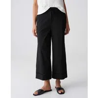 OPUS Culotte Misha lace aus glatter Webware mit mattem Glanz Der Spitzenbesatz am Saum verleiht eine feminine Note