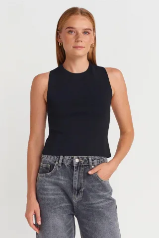 Ärmellose Cut-Out Strickbluse